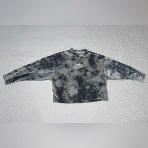 Nike girls Gray & Black Tie-Dye Velour Mock Turtleneck Cropped Sweatshirt 6X